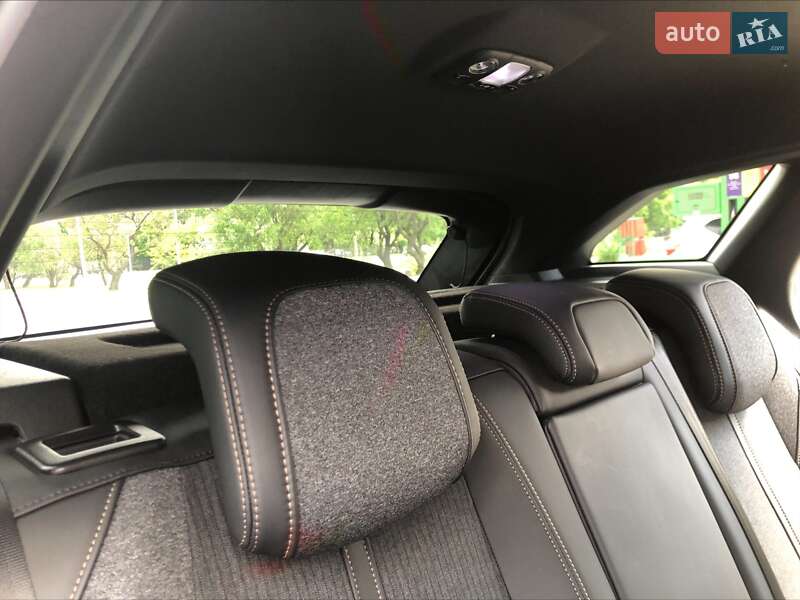Позашляховик / Кросовер Peugeot 3008 2018 в Одесі