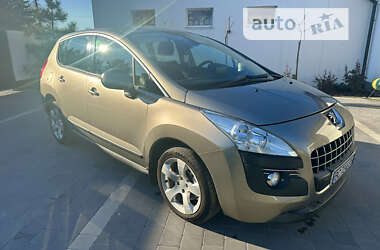 Внедорожник / Кроссовер Peugeot 3008 2010 в Самборе