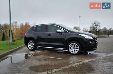 Внедорожник / Кроссовер Peugeot 3008 2013 в 