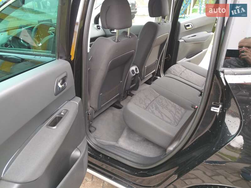 Позашляховик / Кросовер Peugeot 3008 2013 в Дубні