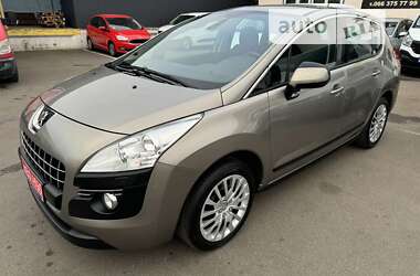 Позашляховик / Кросовер Peugeot 3008 2009 в Луцьку