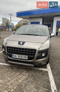 Позашляховик / Кросовер Peugeot 3008 2011 в Києві