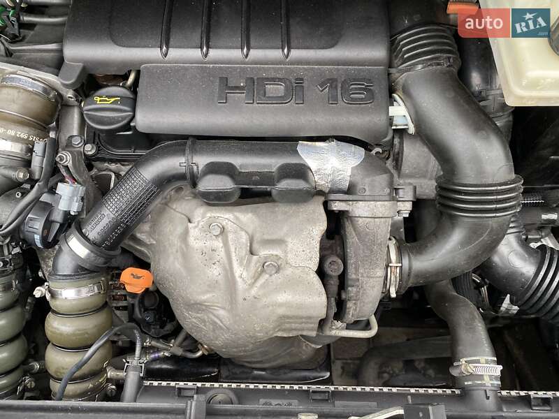 Позашляховик / Кросовер Peugeot 3008 2010 в Вінниці