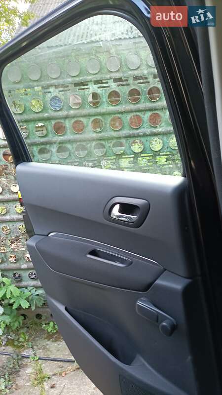 Позашляховик / Кросовер Peugeot 3008 2009 в Самборі