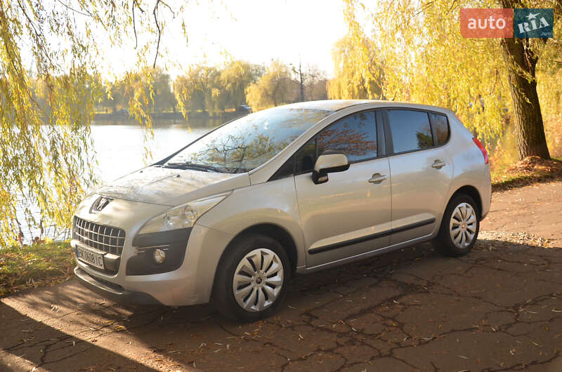 Внедорожник / Кроссовер Peugeot 3008 2010 в Ровно фото 2 Внедорожник / Кроссовер Peugeot 3008 2010 в Ровно