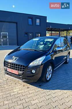 Позашляховик / Кросовер Peugeot 3008 2011 в Луцьку