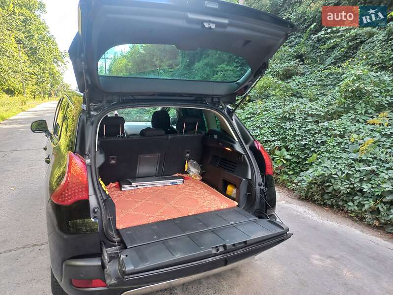 Позашляховик / Кросовер Peugeot 3008 2009 в Рівному