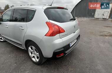 Позашляховик / Кросовер Peugeot 3008 2011 в Звягелі