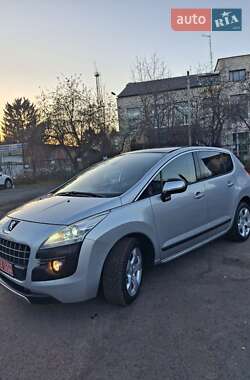 Позашляховик / Кросовер Peugeot 3008 2011 в Луцьку