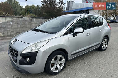 Позашляховик / Кросовер Peugeot 3008 2013 в Львові