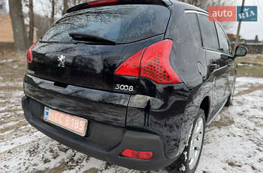 Внедорожник / Кроссовер Peugeot 3008 2010 в Луцке