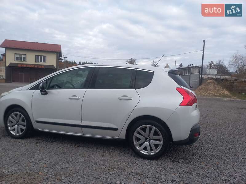 Внедорожник / Кроссовер Peugeot 3008 2011 в Костополе