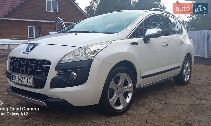 Позашляховик / Кросовер Peugeot 3008 2010 в Рокитному