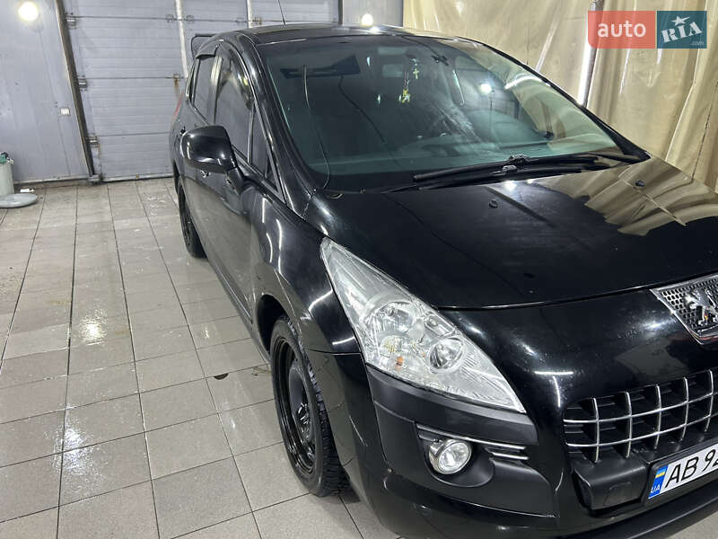 Peugeot 3008 2011