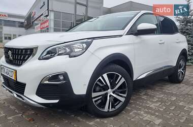 Внедорожник / Кроссовер Peugeot 3008 2020 в Киеве