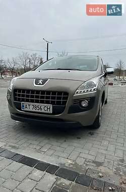 Внедорожник / Кроссовер Peugeot 3008 2013 в 