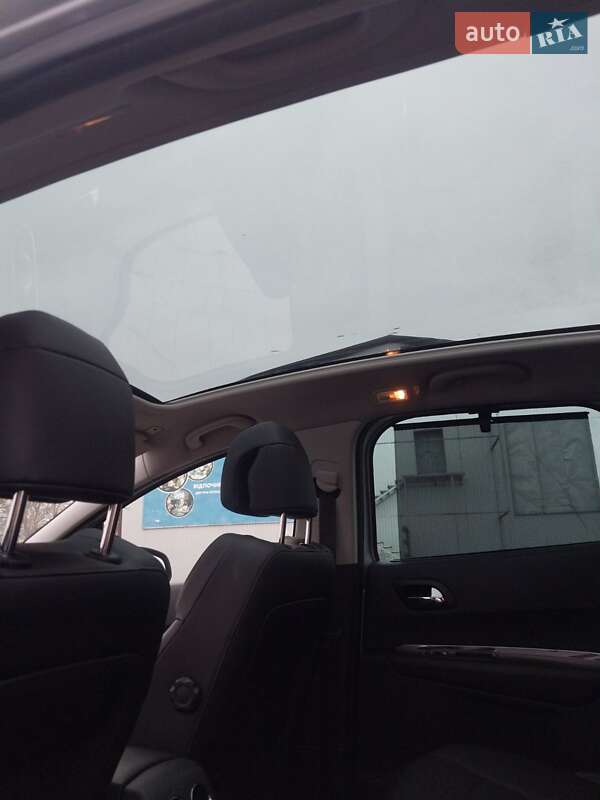 Позашляховик / Кросовер Peugeot 3008 2014 в Володимирі