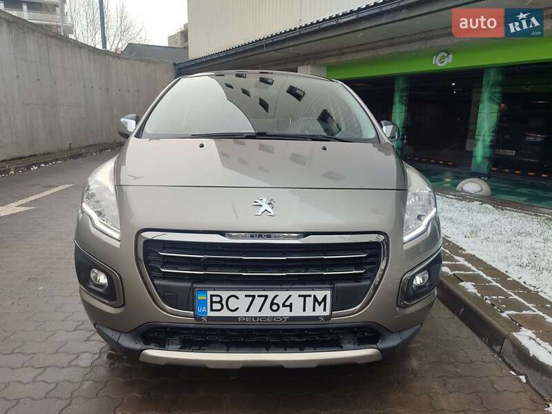 Позашляховик / Кросовер Peugeot 3008 2015 в Львові