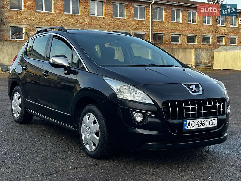 Позашляховик / Кросовер Peugeot 3008 2009 в 