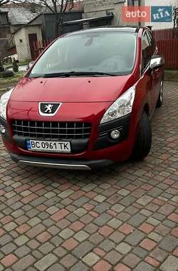 Внедорожник / Кроссовер Peugeot 3008 2012 в Самборе