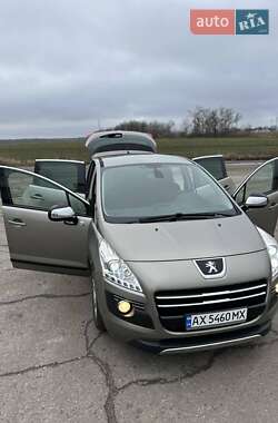 Позашляховик / Кросовер Peugeot 3008 2012 в Харкові