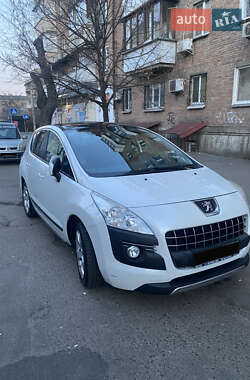 Внедорожник / Кроссовер Peugeot 3008 2012 в Киеве