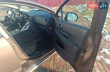 Внедорожник / Кроссовер Peugeot 3008 2013 в Коростене