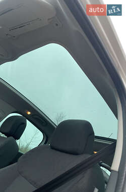 Внедорожник / Кроссовер Peugeot 3008 2013 в 
