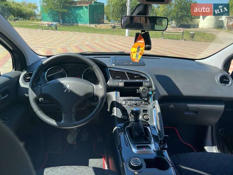 Позашляховик / Кросовер Peugeot 3008 2015 в Овідіополі