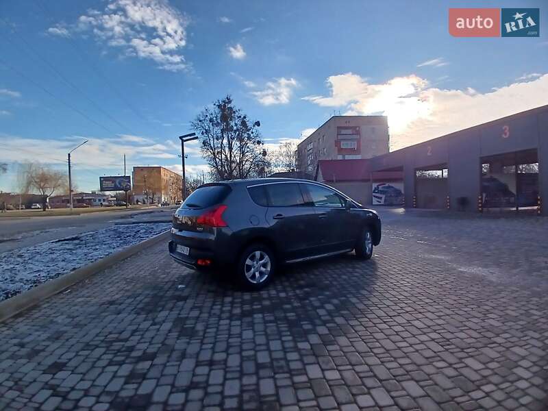Внедорожник / Кроссовер Peugeot 3008 2012 в Гадяче