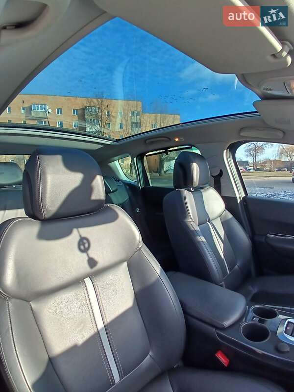 Внедорожник / Кроссовер Peugeot 3008 2012 в Гадяче
