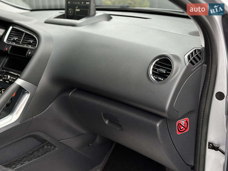 Внедорожник / Кроссовер Peugeot 3008 2013 в Смыге