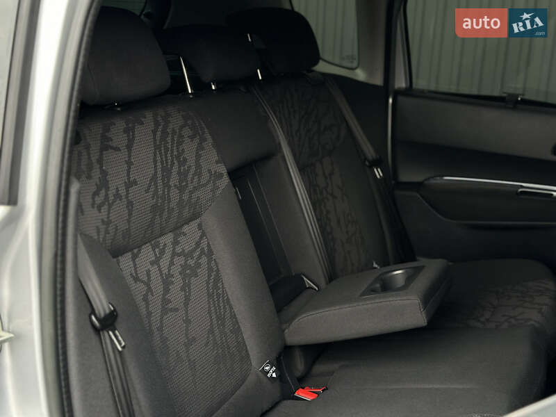 Внедорожник / Кроссовер Peugeot 3008 2013 в Смыге