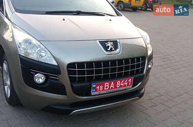 Позашляховик / Кросовер Peugeot 3008 2009 в Луцьку