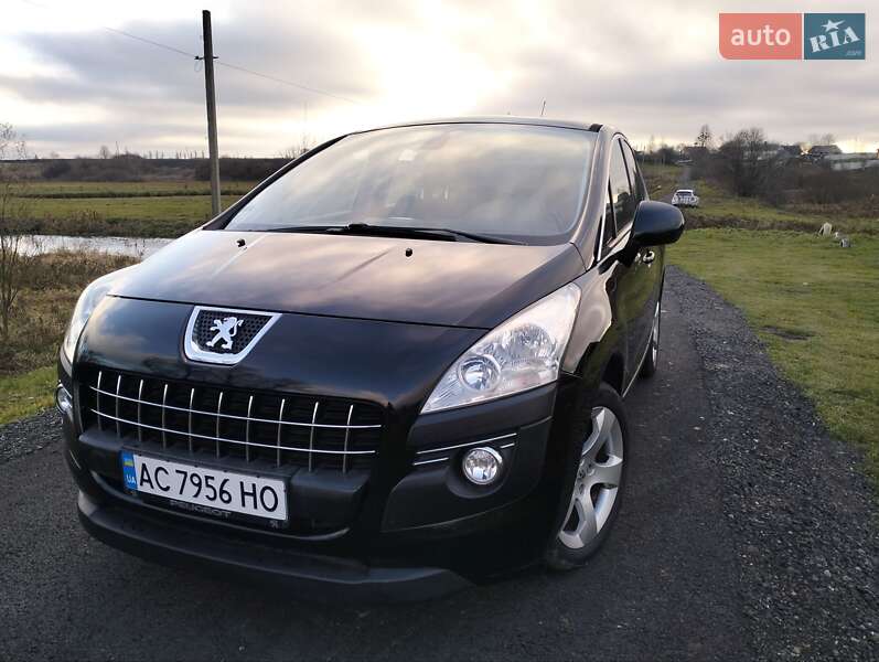 Позашляховик / Кросовер Peugeot 3008 2010 в Луцьку