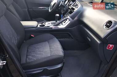 Внедорожник / Кроссовер Peugeot 3008 2010 в 