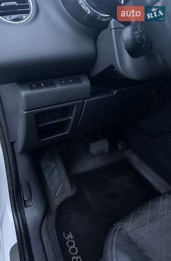 Позашляховик / Кросовер Peugeot 3008 2014 в Одесі