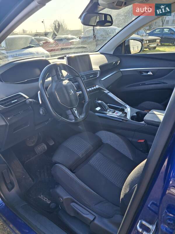 Позашляховик / Кросовер Peugeot 3008 2018 в Львові