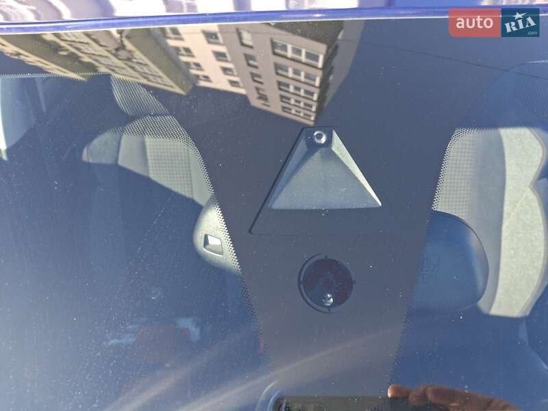 Позашляховик / Кросовер Peugeot 3008 2018 в Львові