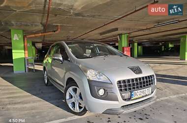 Позашляховик / Кросовер Peugeot 3008 2011 в Львові