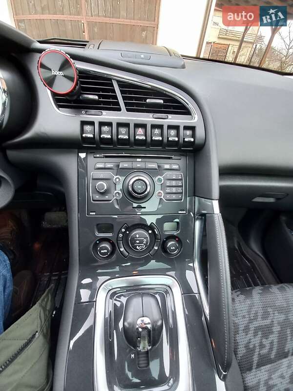 Позашляховик / Кросовер Peugeot 3008 2012 в Коломиї