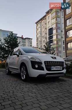 Внедорожник / Кроссовер Peugeot 3008 2012 в Ивано-Франковске