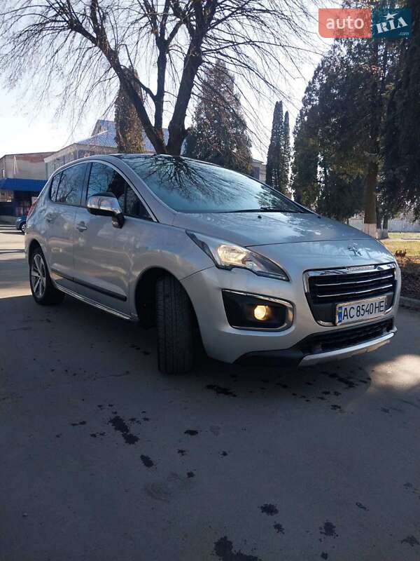 Позашляховик / Кросовер Peugeot 3008 2014 в Володимирі