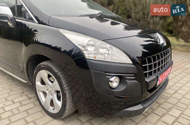 Внедорожник / Кроссовер Peugeot 3008 2011 в Самборе