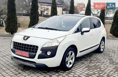 Позашляховик / Кросовер Peugeot 3008 2011 в Львові