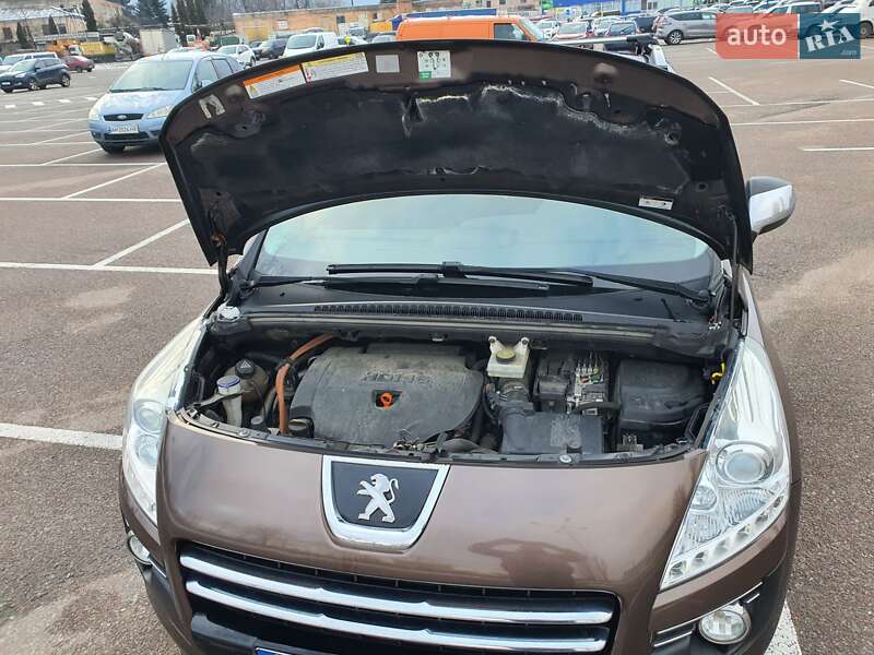 Позашляховик / Кросовер Peugeot 3008 2013 в Житомирі