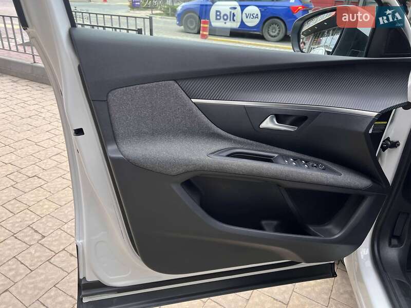 Позашляховик / Кросовер Peugeot 3008 2019 в Львові