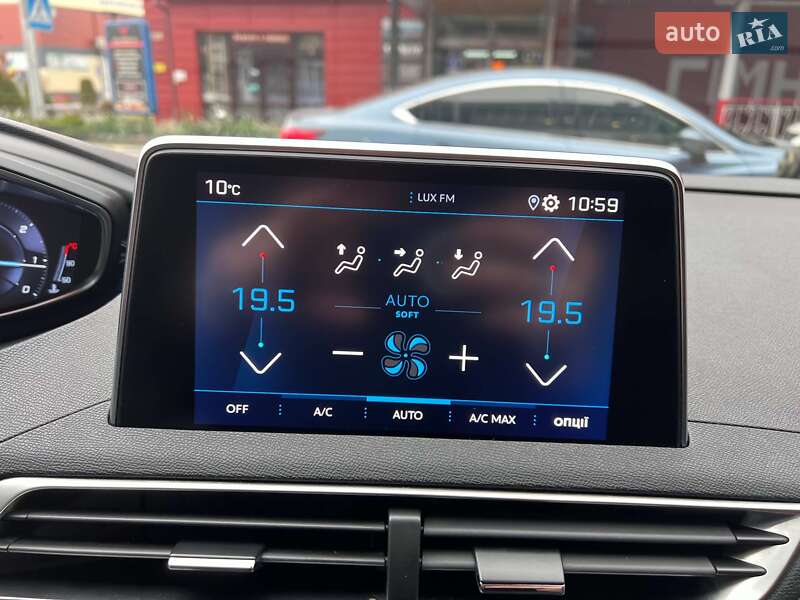 Позашляховик / Кросовер Peugeot 3008 2019 в Львові