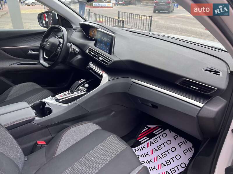 Позашляховик / Кросовер Peugeot 3008 2019 в Львові