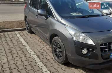 Позашляховик / Кросовер Peugeot 3008 2011 в Житомирі